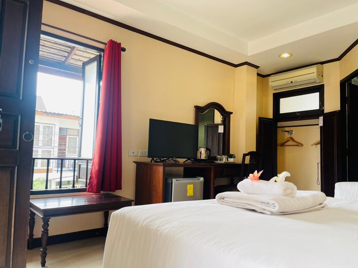 Na Thapae Chiangmai Hotel Chiang Mai Ngoại thất bức ảnh