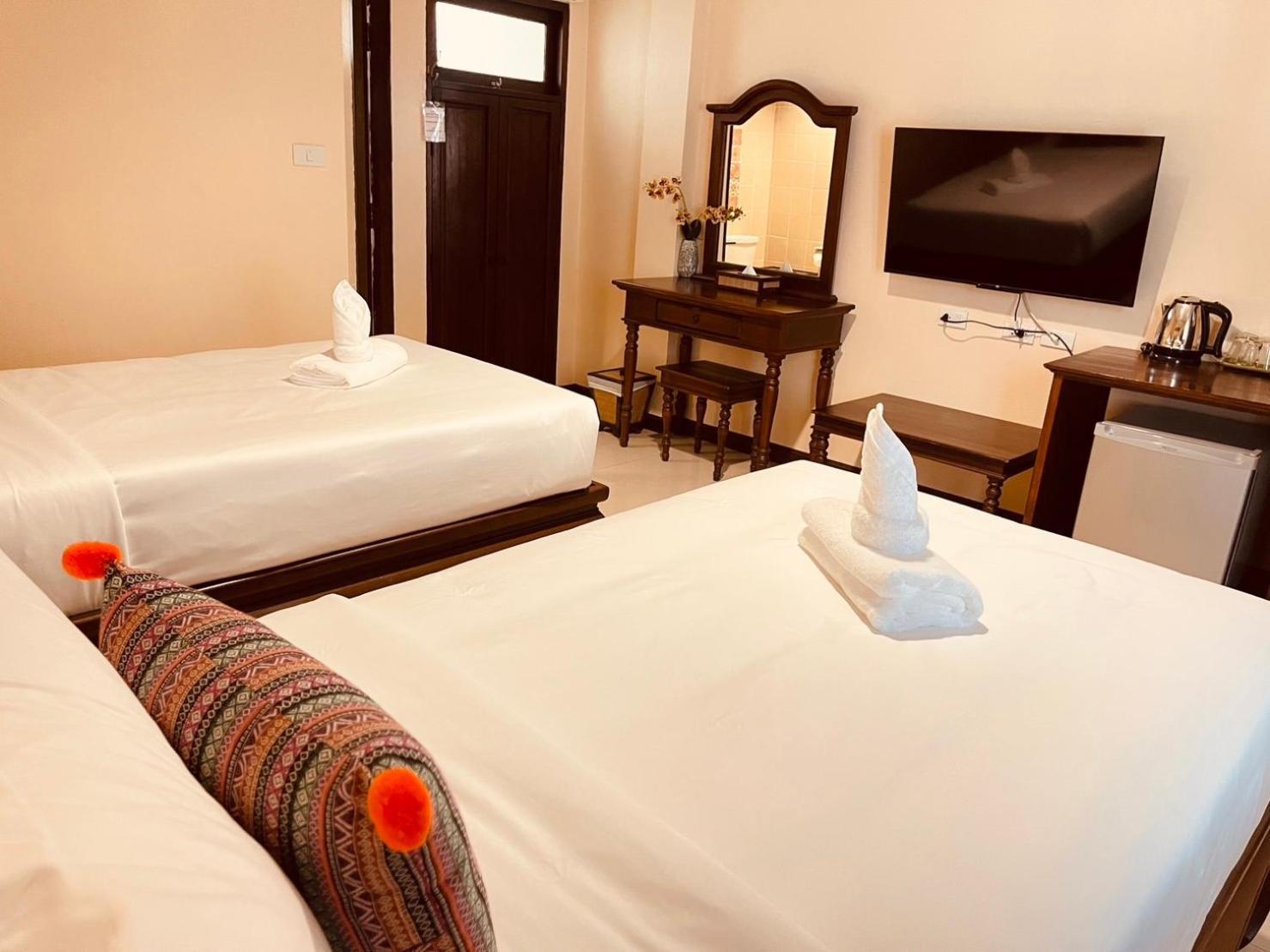 Na Thapae Chiangmai Hotel Chiang Mai Ngoại thất bức ảnh