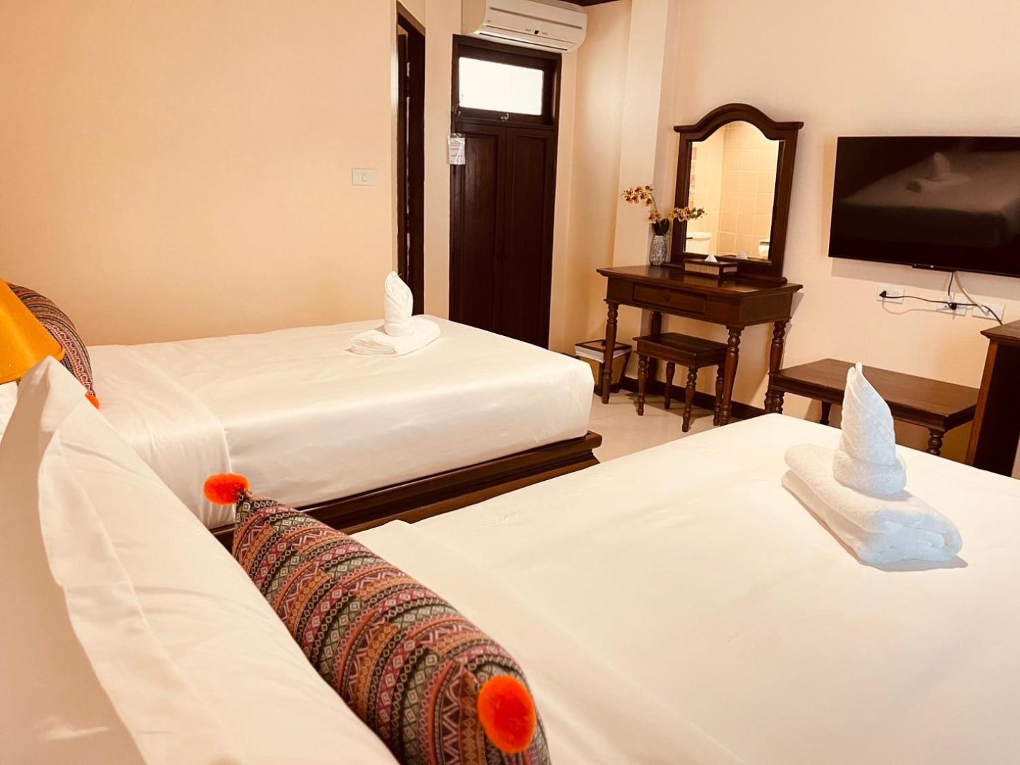 Na Thapae Chiangmai Hotel Chiang Mai Ngoại thất bức ảnh