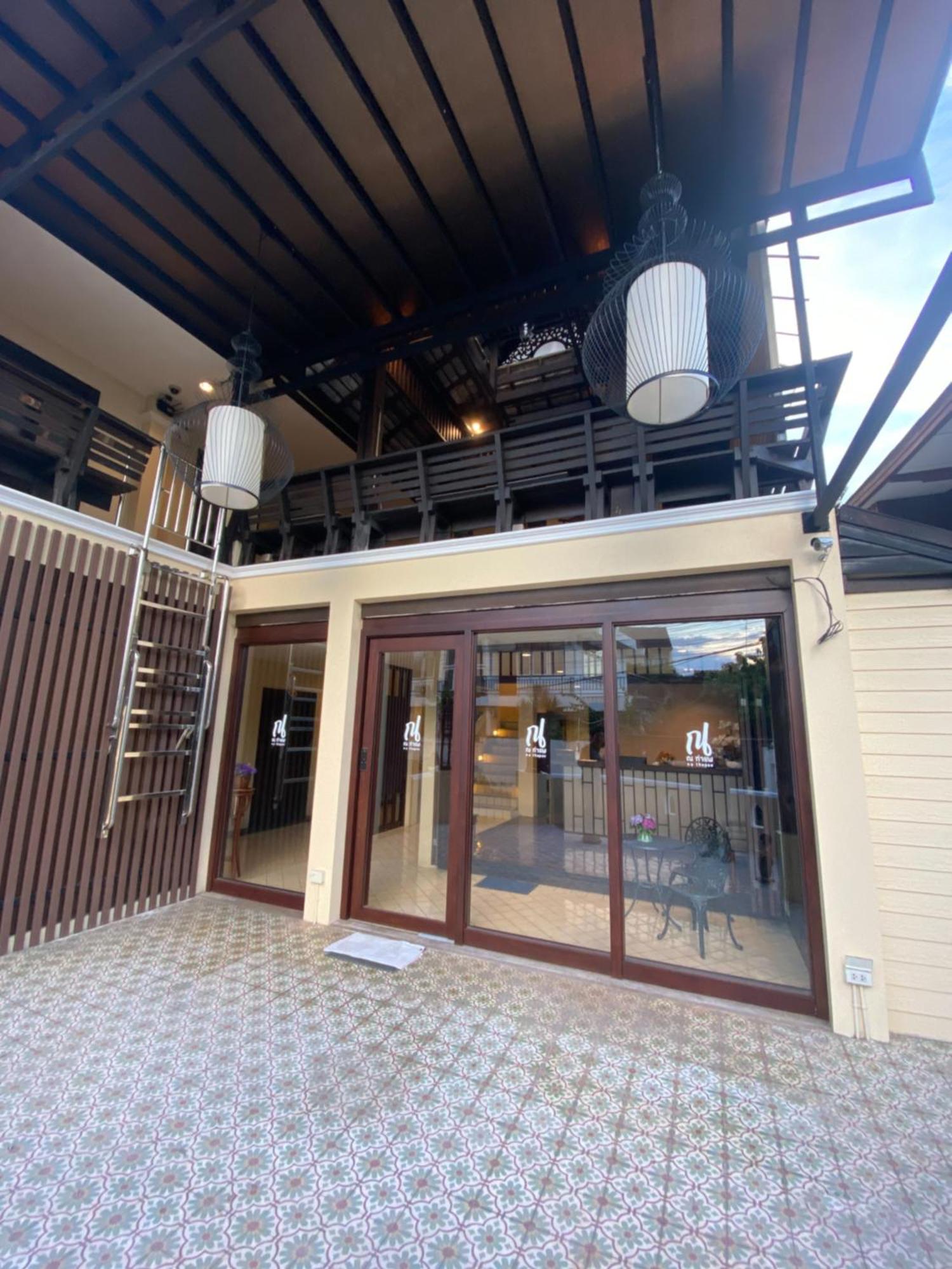Na Thapae Chiangmai Hotel Chiang Mai Ngoại thất bức ảnh