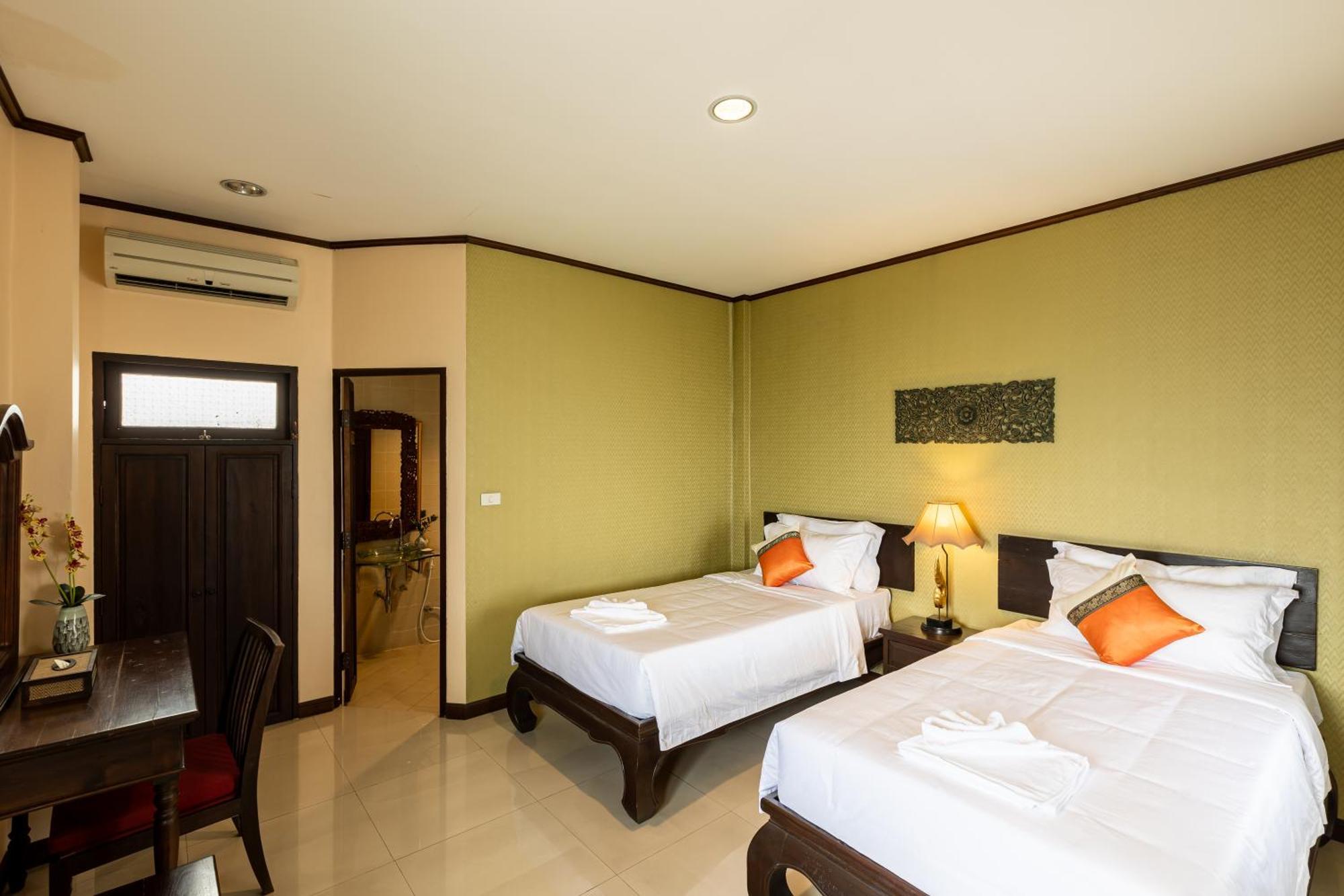 Na Thapae Chiangmai Hotel Chiang Mai Ngoại thất bức ảnh