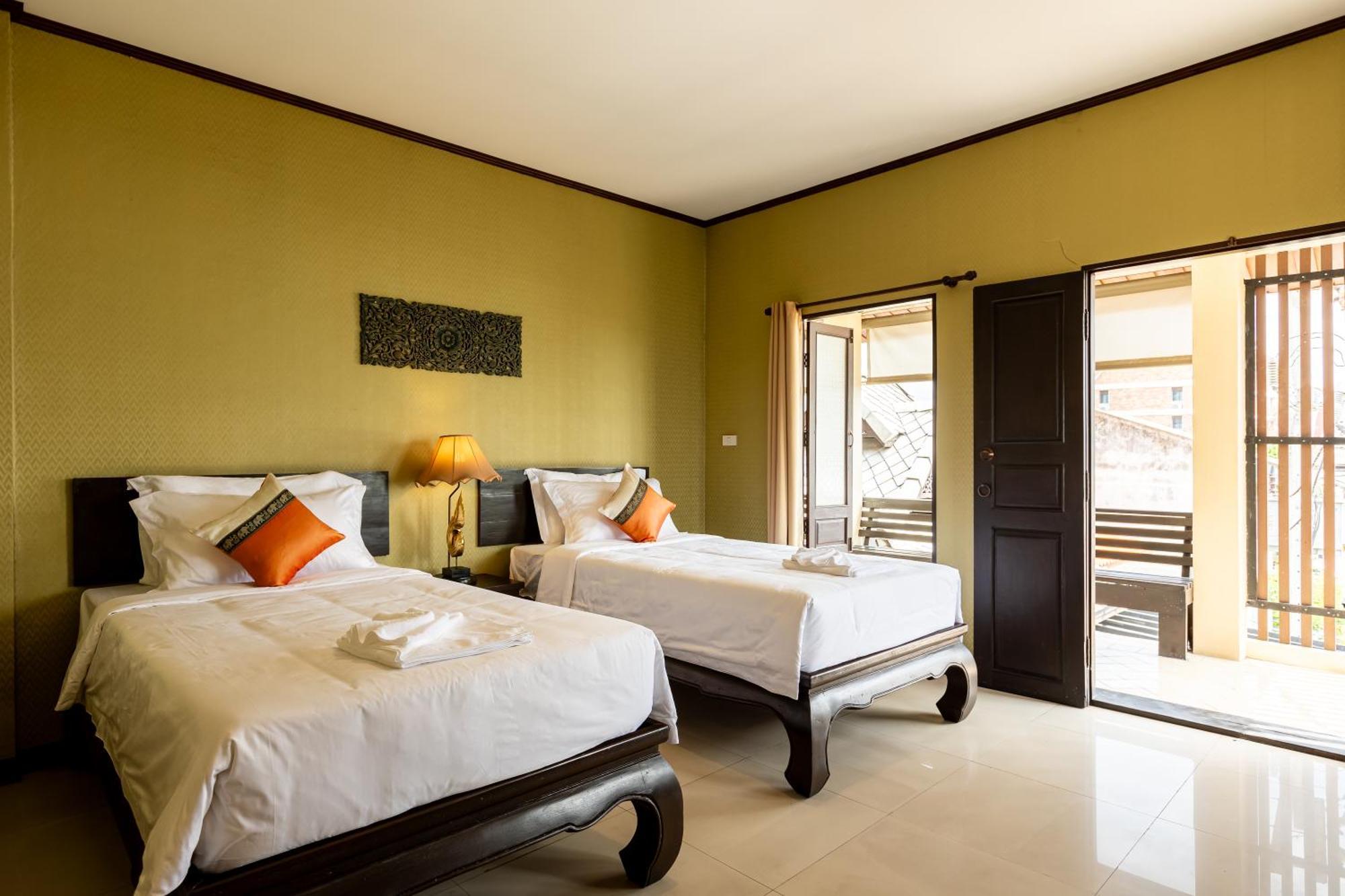 Na Thapae Chiangmai Hotel Chiang Mai Ngoại thất bức ảnh