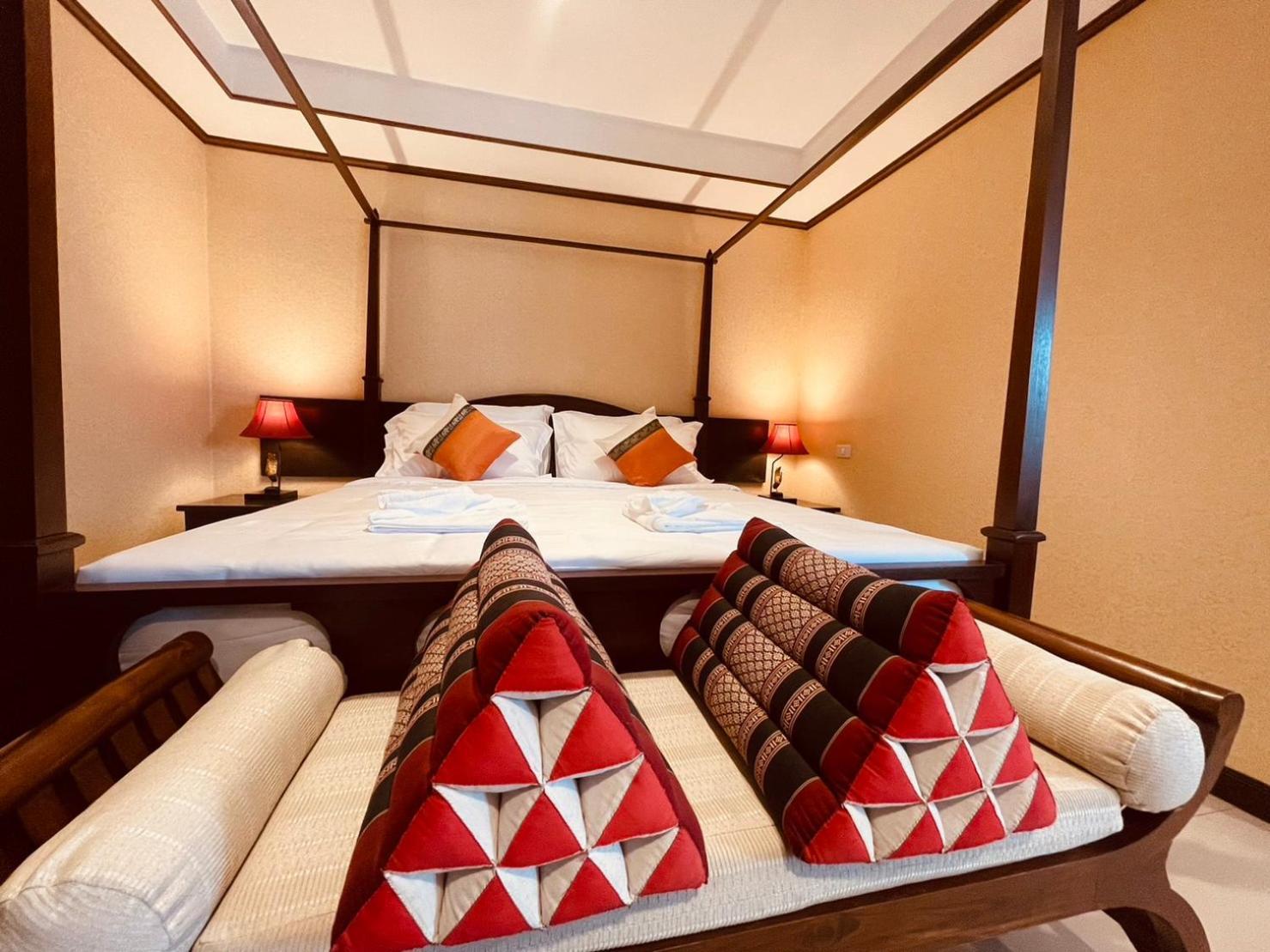 Na Thapae Chiangmai Hotel Chiang Mai Ngoại thất bức ảnh