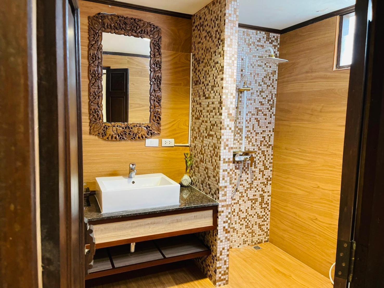 Na Thapae Chiangmai Hotel Chiang Mai Ngoại thất bức ảnh