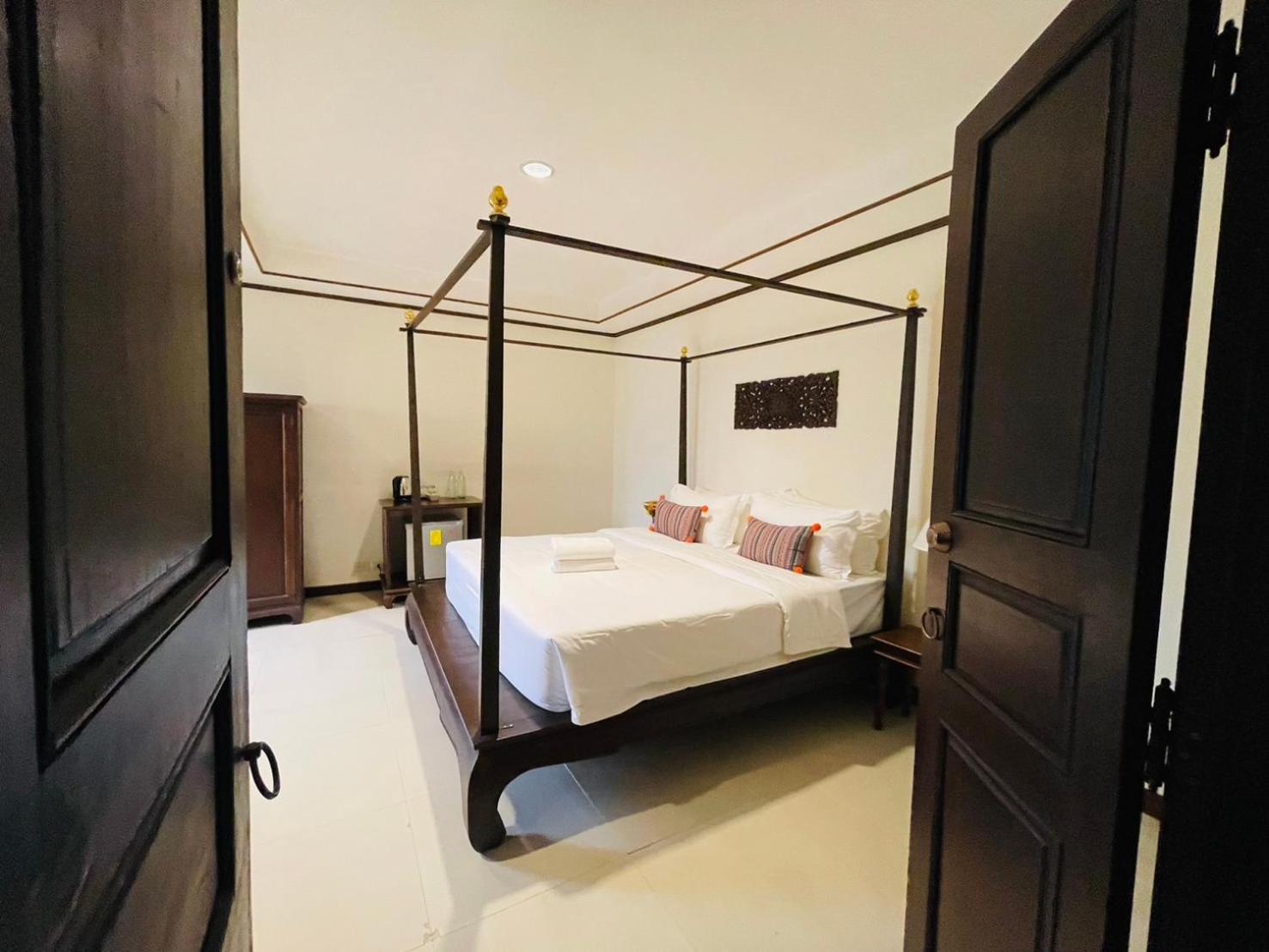 Na Thapae Chiangmai Hotel Chiang Mai Ngoại thất bức ảnh